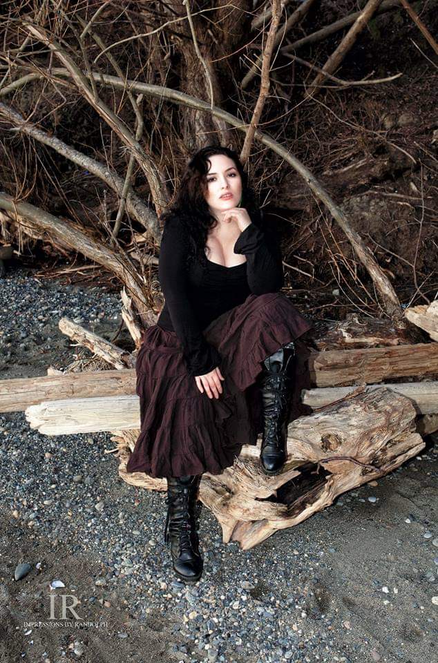 Michelle Nessk - Shevenge - Red River Horror